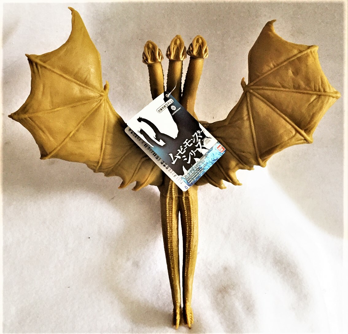 KING GHIDORAH(2019) フィギュア Amazon.com: TAMASHII NATIONS Bandai S.H. MonsterArts King