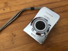 Canon IXUS 990 English with / Charger / Battery / Memory card