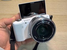 Sony Alpha a5000 Mirrorless Digital Camera with 16-50mm Zoom Lens -Chrismas