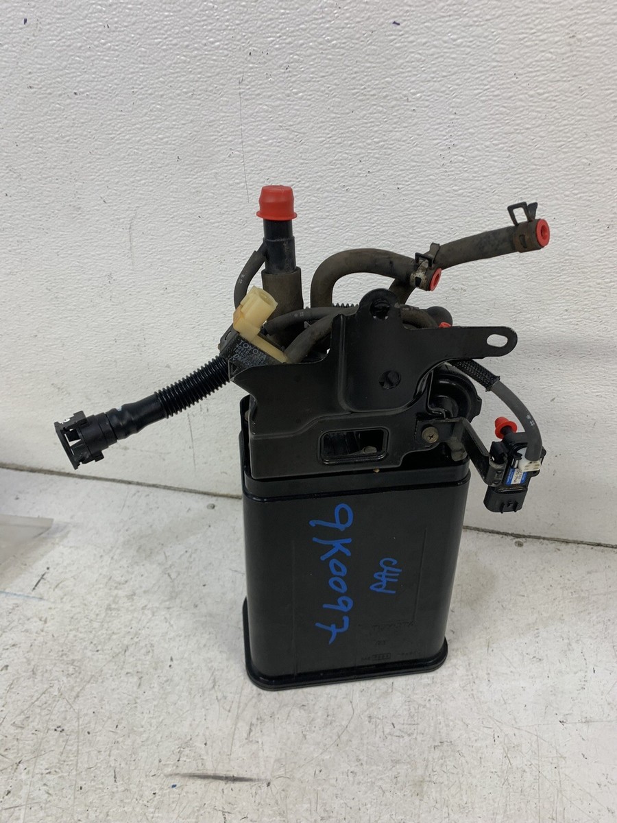 2002-2004 Toyota Avalon V6 fuel vapor charcoal EVAP canister 77740