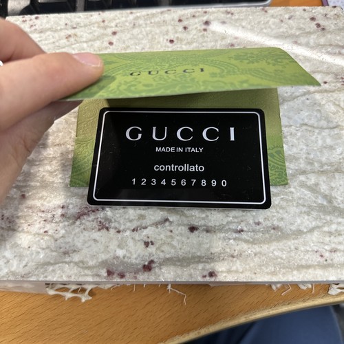 black gucci controllato card