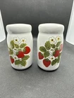 McCoy Strawberry Country Salt And Pepper Shakers 3.75” USA Pottery