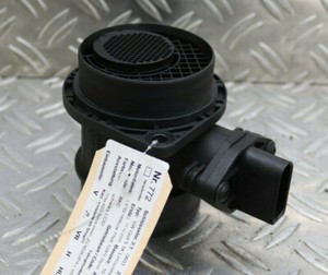 VW Golf V 1K  LMM Luftmassenmesser 038906461B  Bosch 0281009531
