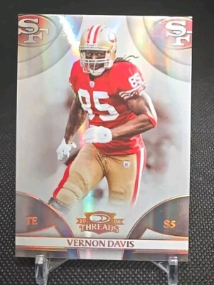 2008 Donruss Playoff #126 Vernon Davis Threads 43/250