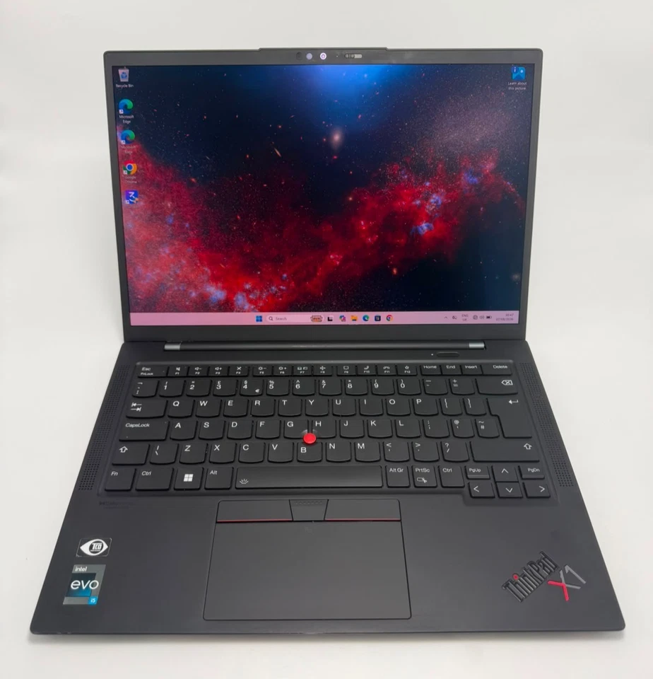Lenovo ThinkPad X1 Carbon G10 · i5-1240P · 16GB · 512GB, photo 2 of 5