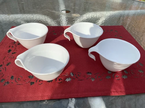 Set of 4 Vintage Corelle Winter Frost White Hook Handle Coffee Mugs Tea Cups