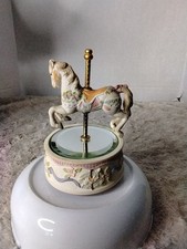 VTG Musical CAROUSEL CAROUSEL HORSE Rotating Resin w/Mirror Base