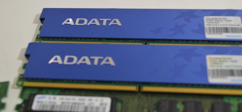 6GB DDR2 DIMM Memory Lot Samsung Adata PC2 6400U RAM - Image 2 of 4