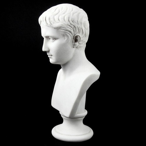 EMPEROR AUGUSTUS CAESAR MARBLE BUST / SCULPTURE - MADE IN ENGLAND 8" - Picture 2 of 3