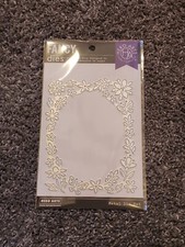 Hero Arts Fancy Dies, Floral Border Fancy Dies