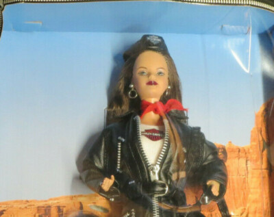 HARLEY DAVIDSON BARBIE DOLL 1998 COLLECTOR EDITION