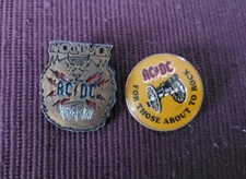 PAIR OF VINTAGE AC/DC PINBACK CHROME ENAMEL METAL PINBACK BUTTONS