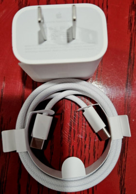 New Genuine OEM Original Apple iPhone 17 16 15 Pro max Fast Charger USB-C Cable