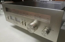 Fisher FM-2110 FM Multiplex Tuner very Clean