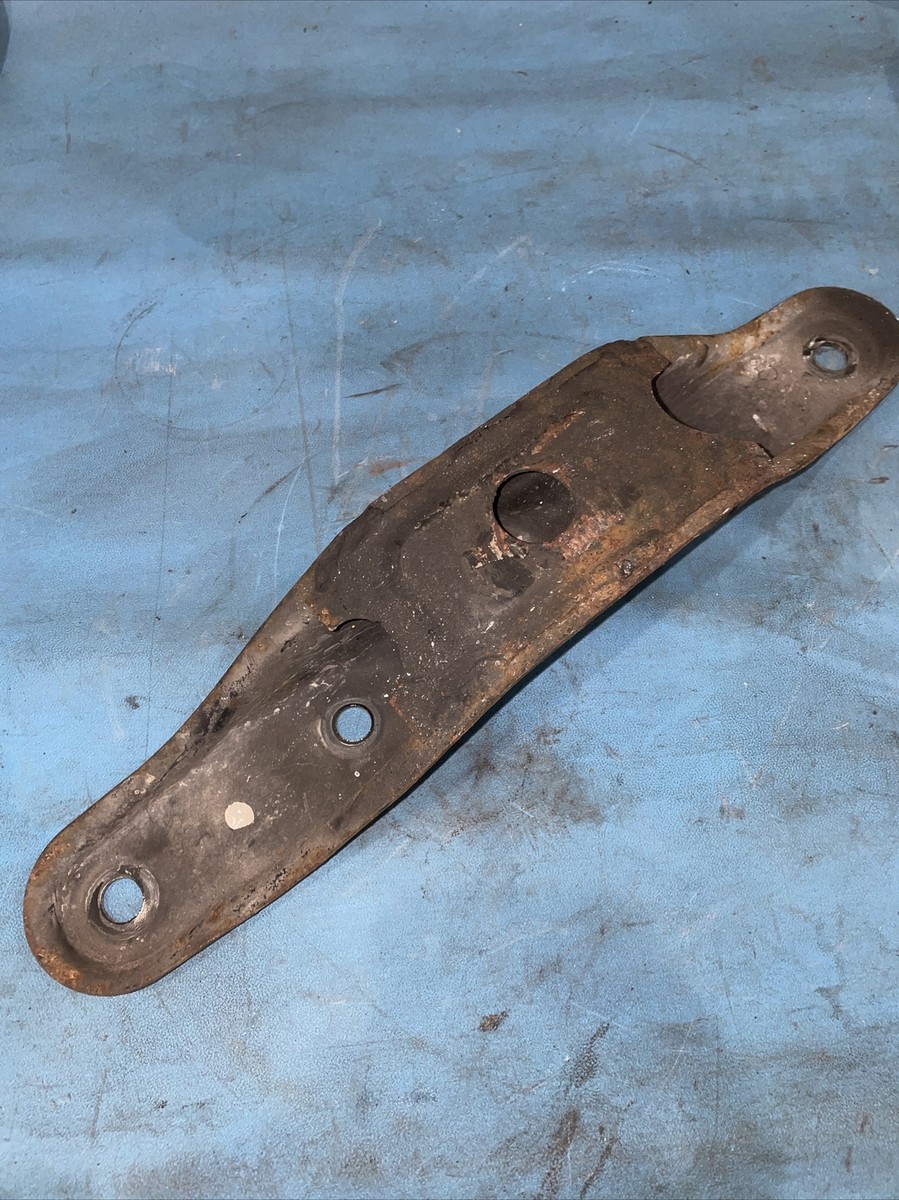 90-96 Nissan 300ZX Rear Subframe Diff Brace Crossmember X