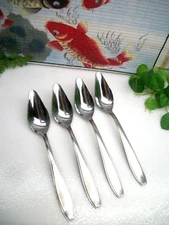 4   UNKNOWN  Stainless Steel  Grape Fruit Citrus Spoon  Teaspoons  JAPAN