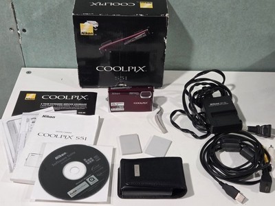 Nikon COOLPIX S51 8.1MP Camera CIB - Box & Accessories *RED    -see Description