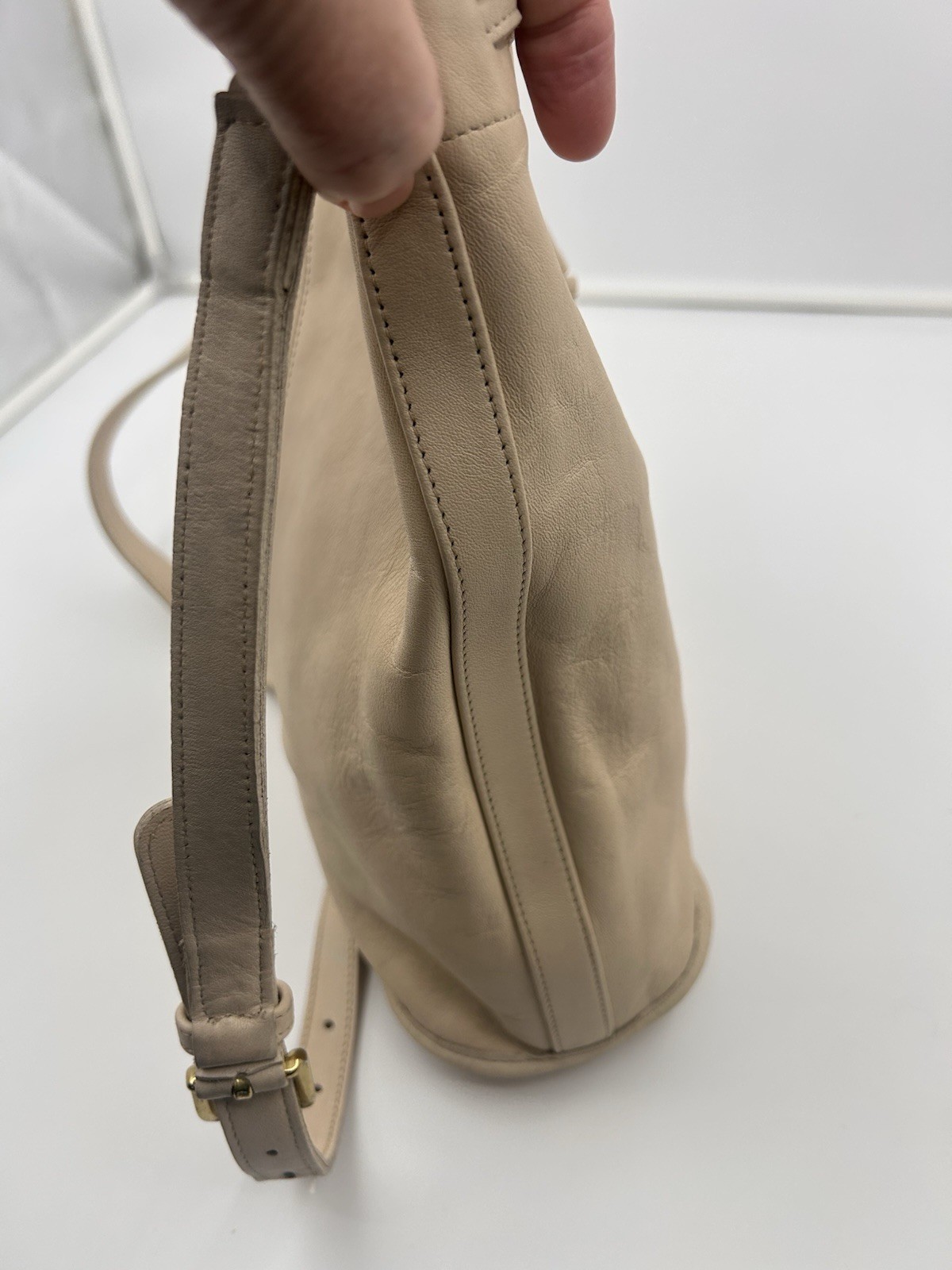 Authentic COACH VINTAGE DRAWSTRING BONE LEATHER S… - image 15