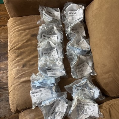 Moldex 2200V-2700V Disposable Respirator, N95,Molded Lot Of 14/(2)packs/ 28 Mask