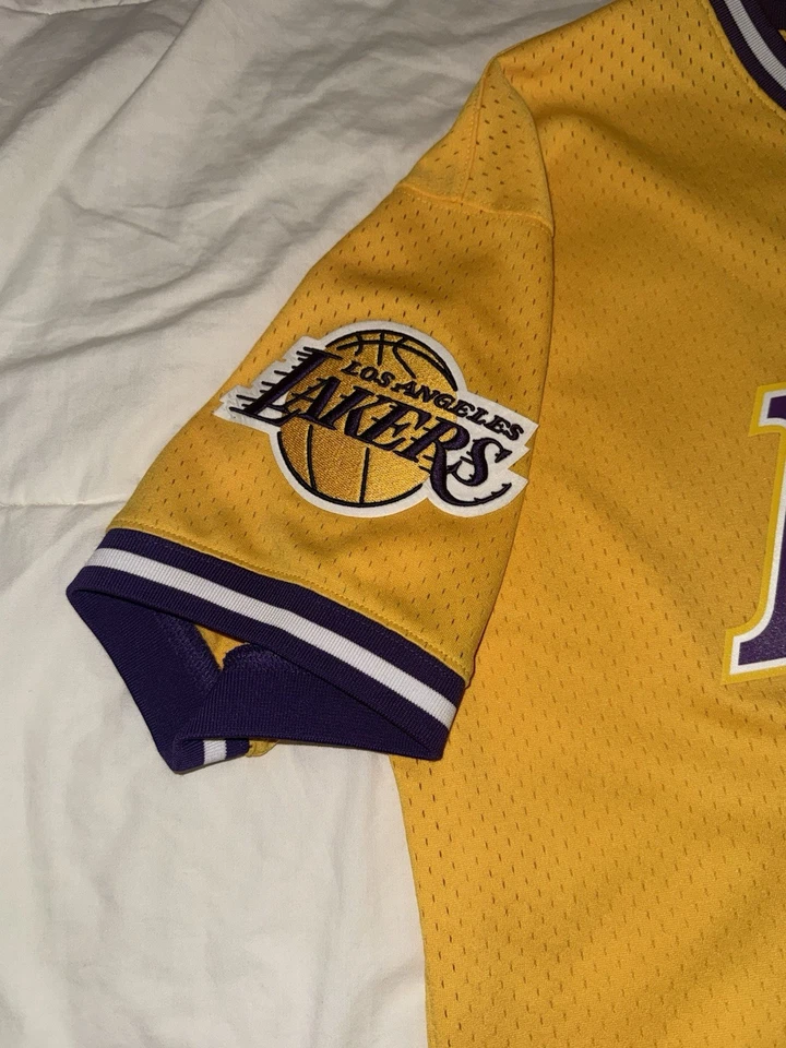 LA Lakers PRO Standard Luxury Athletic shirt NBA Basketball Sz L - Image 4 of 4
