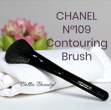 Chanel N  109 LES PINCEAUX DE CHANEL -Contour Brush  NEW  No Box