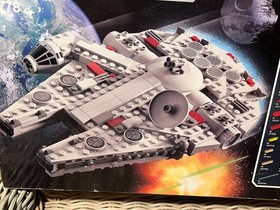 LEGO Star Wars: Midi-Scale Millennium Falcon (7778) - RETIRED, NEW & SEALED