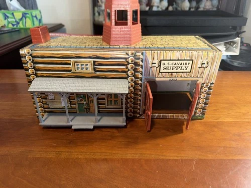 VINTAGE MARX FORT APACHE PLAYSET *** US CAVALRY SUPPLY DEPOT *** L@@K!