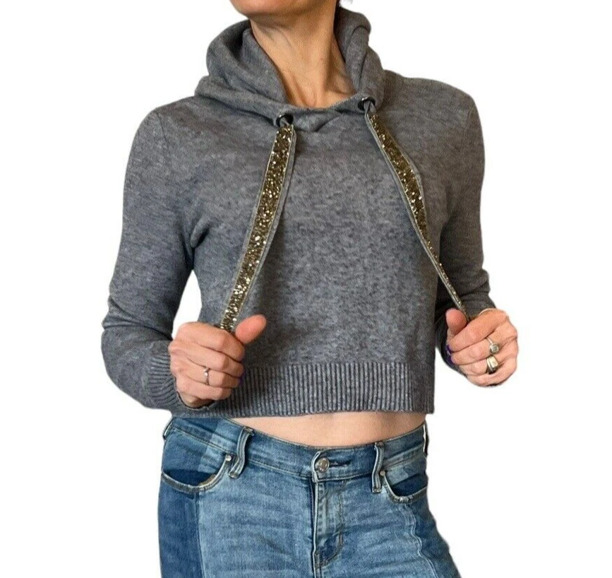 VETEMENTS Zara Maglia Donna Grigio Pullover Cropped Felpa con Cappuccio Impreziosita Maglione Felpa S