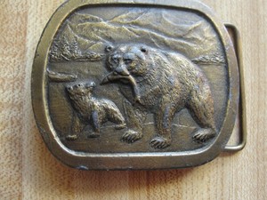 grizzly belt buckle
