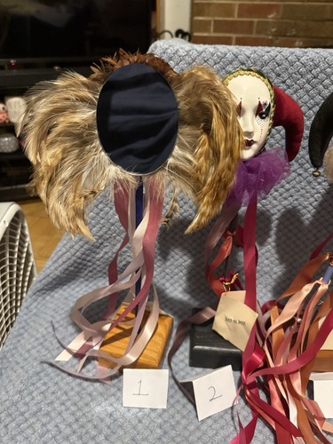 RARE !! 4 Hand Painted Jester Dolls , With Tags. 2 Signed - Picture 19 of 24