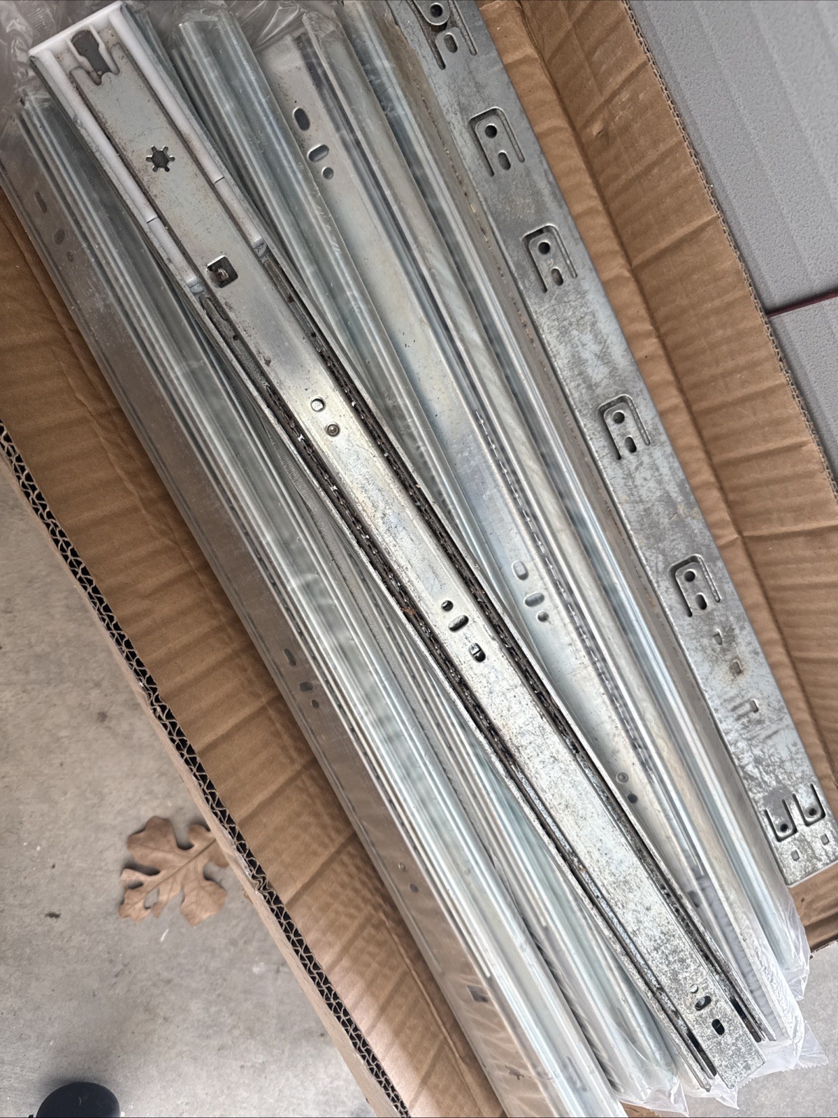 Wurth Pro 100 Series Soft-Close Drawer Slides Pair 22" x 43-1/2"