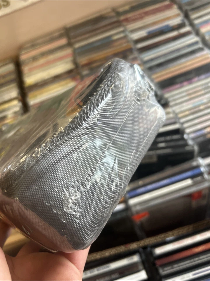 Case Logic Cassette Tape Holder.  CL15.  New And Sealed - Image 4 of 4