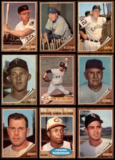 1962 Topps Baseball Near Complete Set / Lot 5 - EX 5336494 (324 / 598 cards)