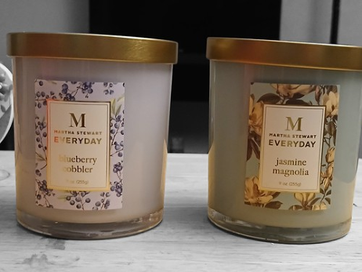 #ad 2X Martha Stewart 9 OZ Candles cost for both $20.00