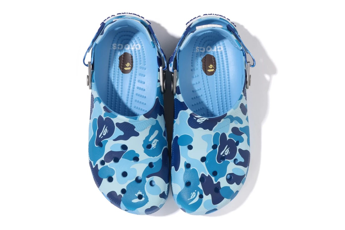 BAPE x CROCS - A Bathing Ape - Black / Green / Blue / Pink