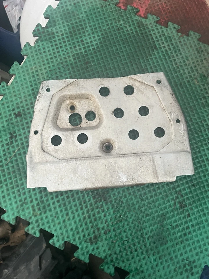 Honda Foreman Rubicon 500 2002 OEM placa de deslizamiento delantera 50360-HN2-000 AH53 Foto 2 de 2