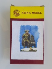 MODELLISMO FANTASY THE GUARDIAN FEMALE WARRIOR WITH DOG METAL 54MM AITNA MODEL