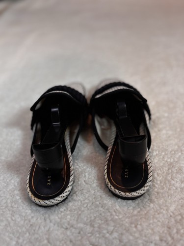 ZARA TRAFALUC Stripped Mules Black & White Flats 39 US 8 - Picture 5 of 10