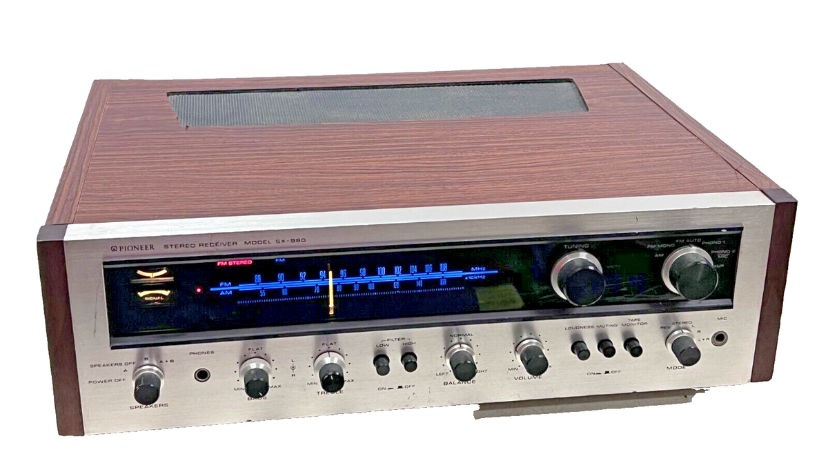 Vintage Pioneer SX-990, 110V-240V AM/FM Stereo Receiver, 1970 