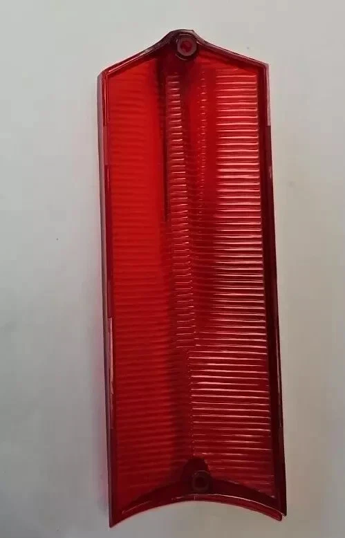 Lente de luz trasera lateral del pasajero derecho Plymouth Barracuda 1964-1965 2525645 nueva de stock Foto 3 de 3