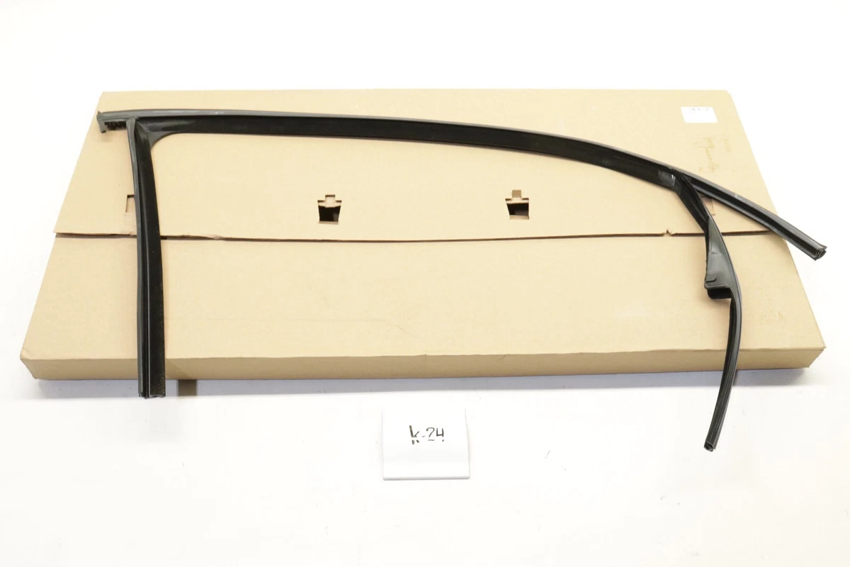 New OEM Genuine VW 2005-2014 Jetta Sportwagen Door Glass Channel 