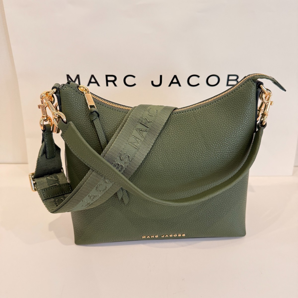 MARC JACOBS  レザー 2WAY ショルダーバッグ グリーン Marc Jacobs ザ レザー サック バッグ | グリーン | FARFETCH JP