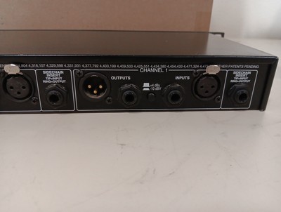 dbx 166XL Stereo Dynamics Processor Over Easy Compressor Limiter