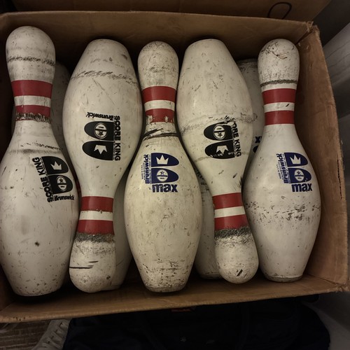 Used Case of Bowling Pins (1 Case Is 10 pins) Great Target Practice Or Crafts!