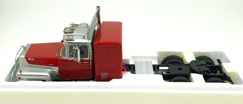 Road Kings 1/18 Scale RK180173 - Mack RL700L 1974 Tractor Road Kings 1/18 Scale RK180173 - Mack RL700L 1974 Tractor