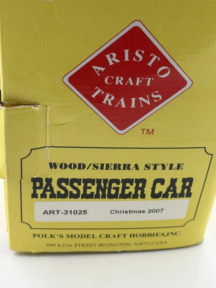 ARISTO-CRAFT North Pole & Snowflake Gingerbread Passenger Car 👀🎄🚂 - Image 2 of 4