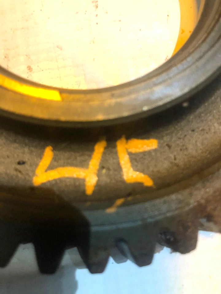 KUHN Disc Mower Gear RH 45 TEETH 56143220 GMD44, GMD55, GMD66 John Deere 240 - Image 4 of 4