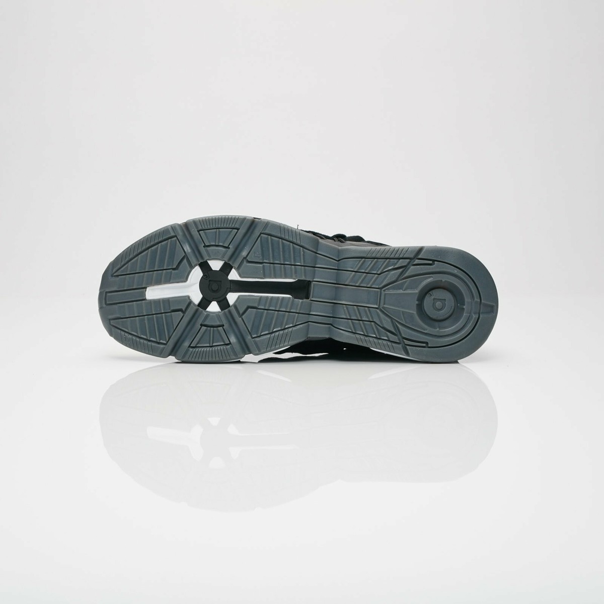 b28015 adidas