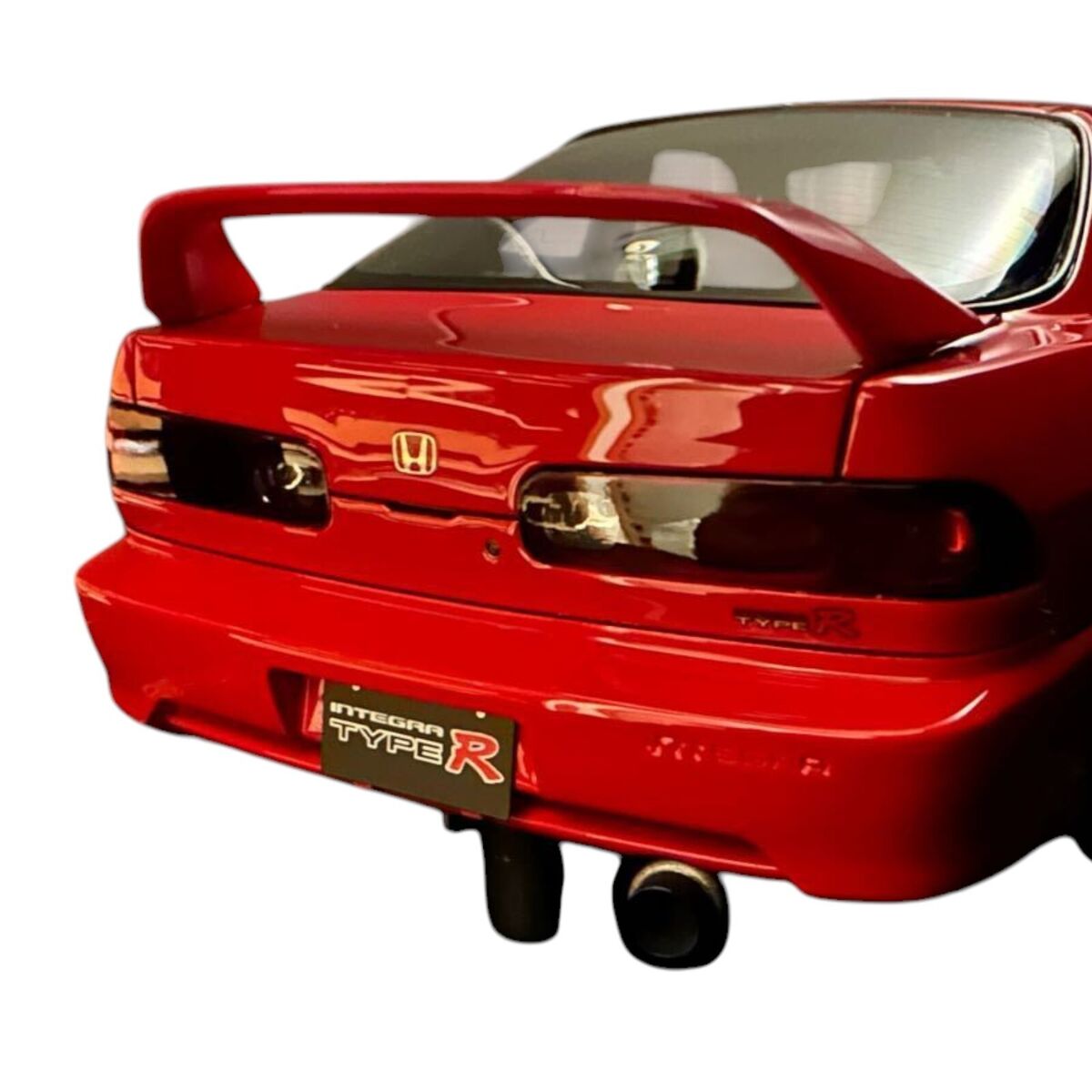 Honda Integra DC2 Type R Red IGNITION MODEL 1/18 IG3056 Honda Integra DC2 Type R Red IGNITION MODEL 1/18 IG3056