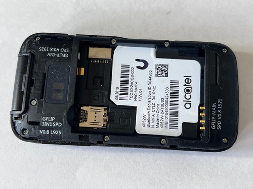 UNLOCKED T-MOBILE Alcatel GO FLIP 3 4052W 4G LTE Smart Phone / Tello LYCA *READ - Afbeelding 3 van 3